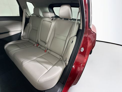 Used 2025 Nissan Rogue SL image 26