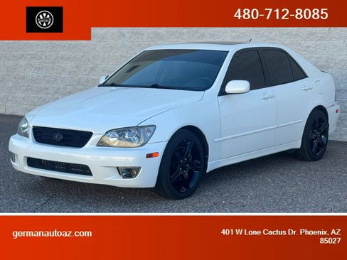 Used 2004 Lexus IS 300 image 1