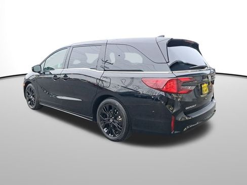 Used 2025 Honda Odyssey Sport-L image 3