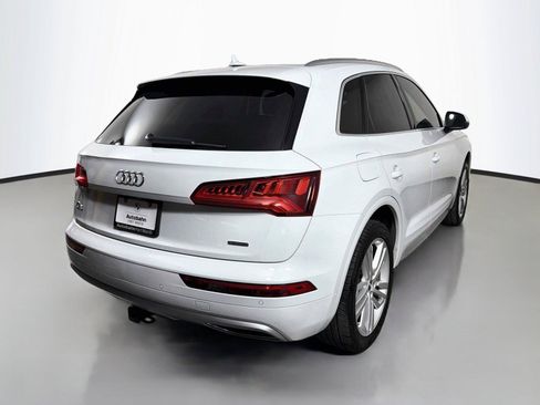 Used 2019 Audi Q5 2.0T Premium Plus w/ Premium Plus Package AWD/4WD image 5