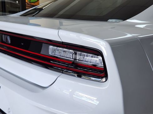 New 2026 Dodge Charger R/T AWD/4WD image 7