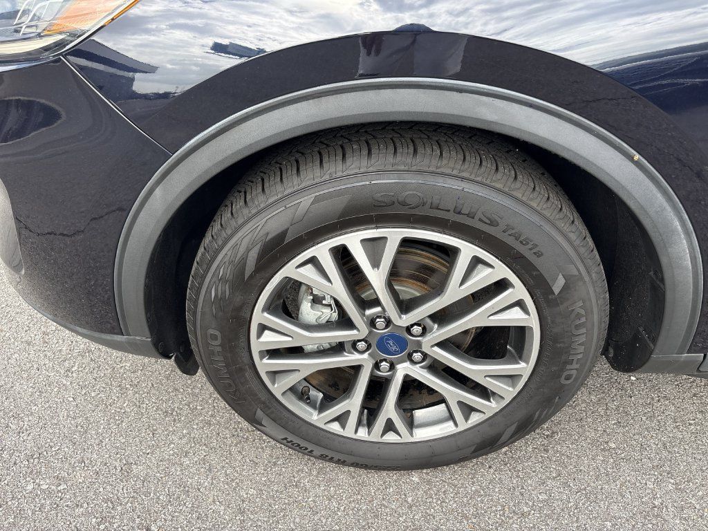 Used 2021 Ford Escape SEL FWD image 16