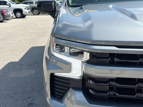 Used 2025 Chevrolet Silverado 1500 RST w/ LPO, Dark Essentials Package RWD image 9