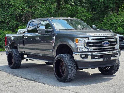 Used 2020 Ford F250 Lariat w/ Lariat Ultimate Package AWD/4WD image 9