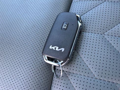 Used 2025 Kia Sportage X-Line AWD/4WD image 33