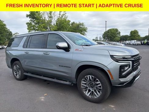 Used 2025 Chevrolet Suburban Z71 AWD/4WD image 1