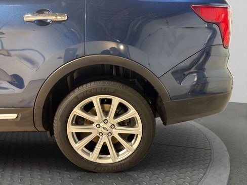 Used 2016 Ford Explorer Limited w/ Equipment Group 301A image 25