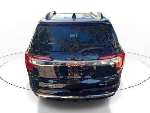 Used 2023 GMC Acadia Denali w/ Black Diamond Edition image 5