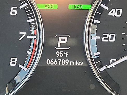 Used 2016 Acura RLX w/ Technology Package FWD image 3