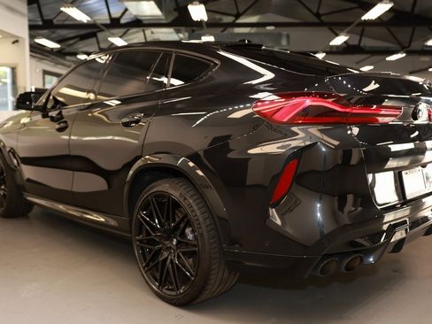 Used 2025 BMW X6 M Competition w/ Executive Package image 5