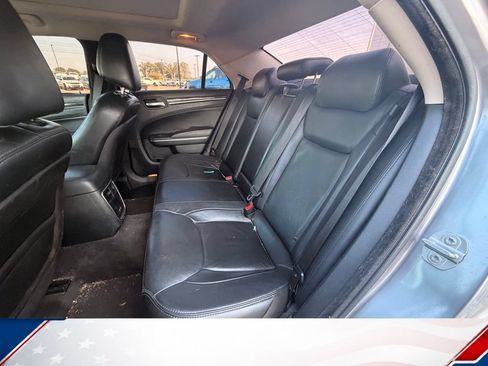 Used 2016 Chrysler 300 Limited w/ Driver Convenience Group AWD/4WD image 6