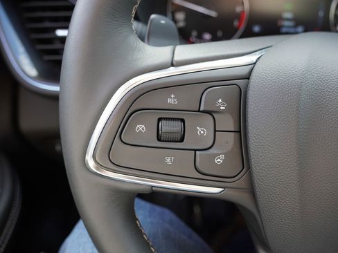 Certified 2023 Buick Envision Preferred w/ Sport Touring Package image 32