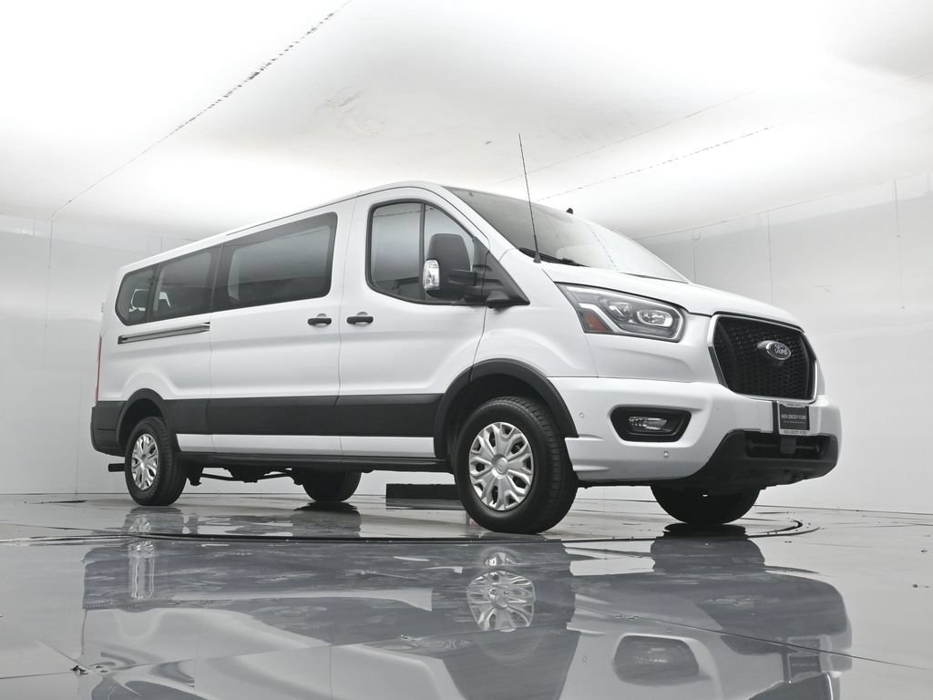 Used 2023 Ford Transit 350 XLT RWD image 43