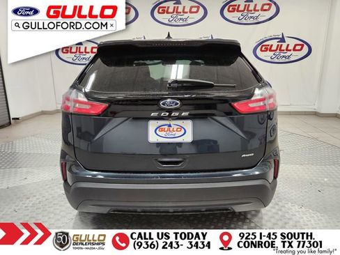 Used 2022 Ford Edge SE image 6