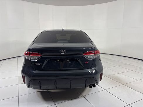 Used 2025 Toyota Corolla SE image 4