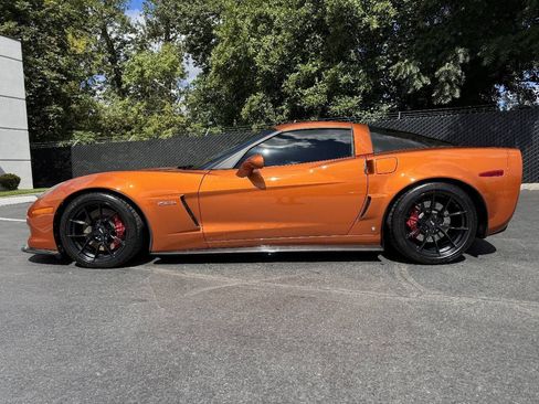 Used 2007 Chevrolet Corvette Z06 w/ Preferred Equipment Group RWD image 3
