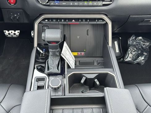 New 2026 Toyota Tundra Limited image 31