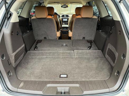 Used 2014 Buick Enclave Leather w/ Trailering Provision Package image 10