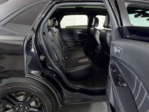 Used 2020 Ford Edge ST w/ Equipment Group 401A image 6