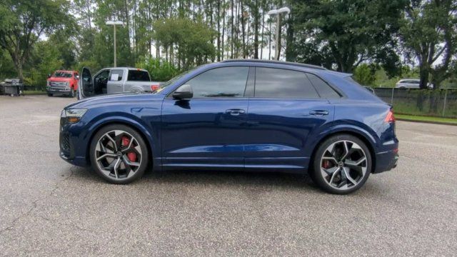 Used 2024 Audi RS Q8 AWD/4WD image 13