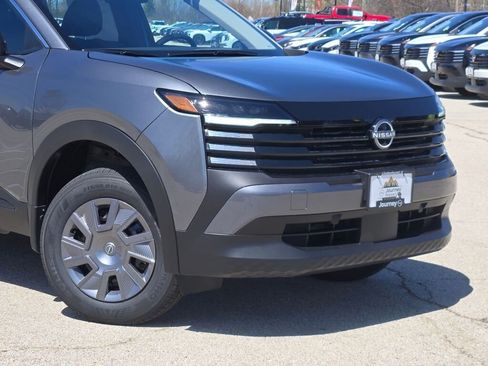 New 2026 Nissan Kicks S FWD image 2