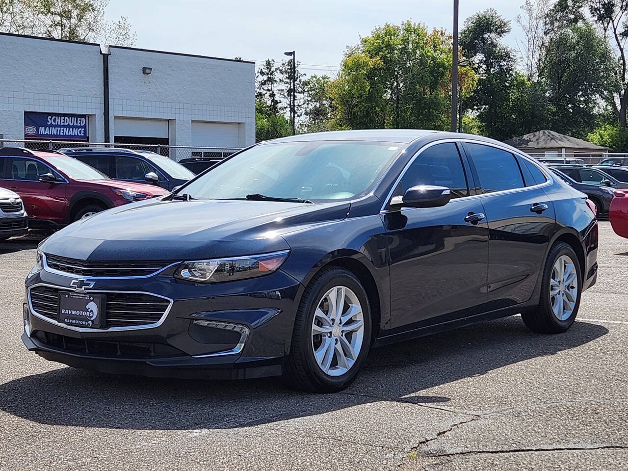 Used 2018 Chevrolet Malibu LT FWD image 7