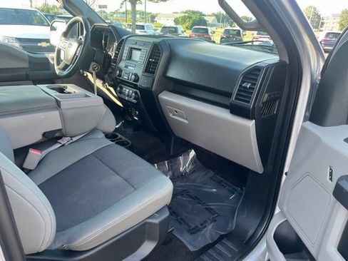 Used 2016 Ford F150 4x4 SuperCrew image 9