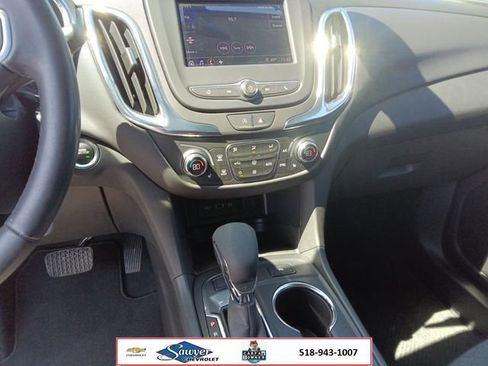 Used 2024 Chevrolet Equinox LT AWD/4WD image 12