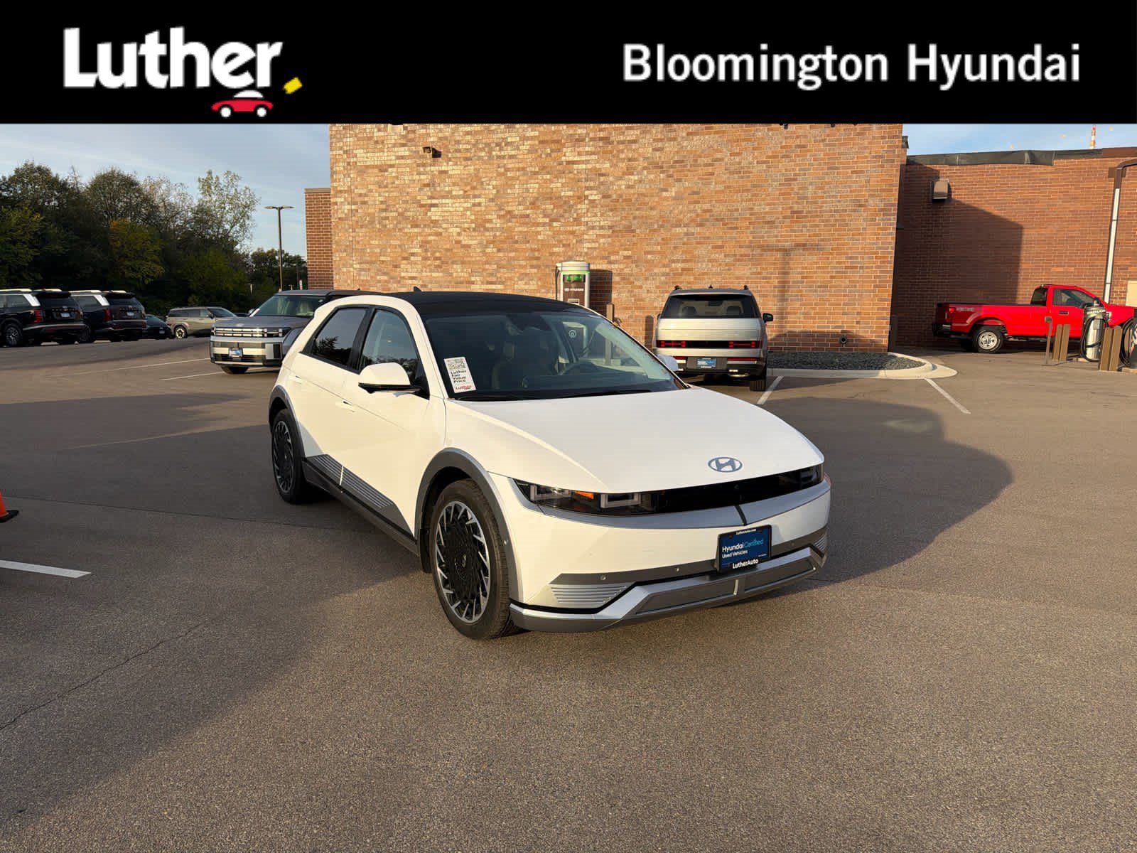 Used 2023 Hyundai Ioniq 5 Limited AWD/4WD image 1
