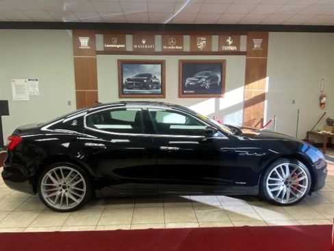 Used 2019 Maserati Ghibli S GranSport image 6