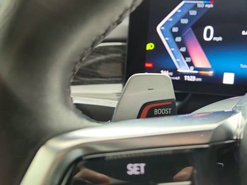 Used 2024 BMW 740i xDrive w/ Premium Package image 46