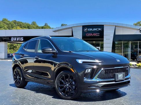 New 2026 Buick Encore GX Sport Touring w/ Comfort Package FWD image 1