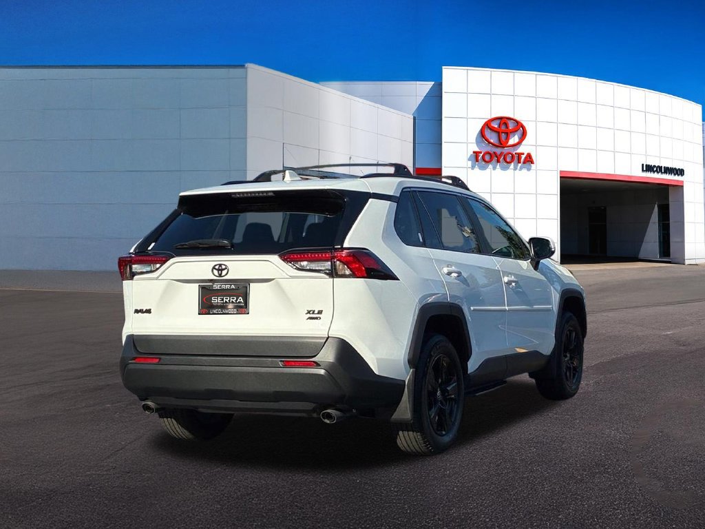 Used 2025 Toyota RAV4 XLE AWD/4WD image 10