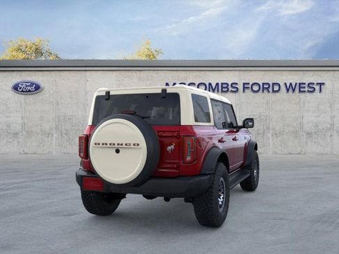 New 2026 Ford Bronco Outer Banks AWD/4WD image 8