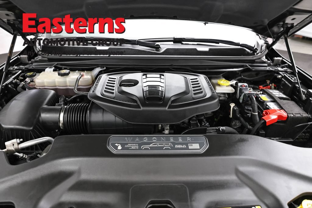 Used 2024 Jeep Wagoneer Series III w/ Premium Group I AWD/4WD image 8