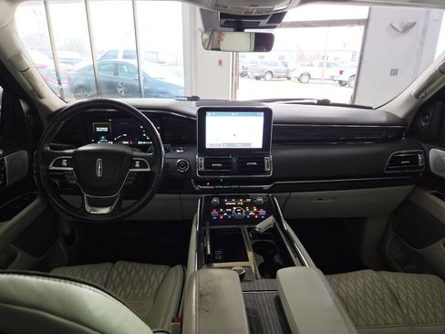 Used 2018 Lincoln Navigator Black Label w/ Cargo Package image 22