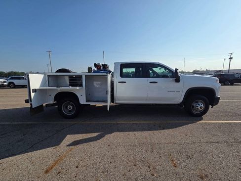 Used 2023 Chevrolet Silverado 3500 W/T w/ WT Fleet Convenience Package AWD/4WD image 11