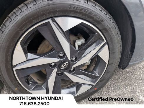Certified 2023 Hyundai Elantra Limited FWD image 45