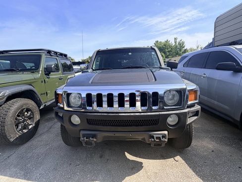 Used 2006 HUMMER H3 AWD/4WD image 2