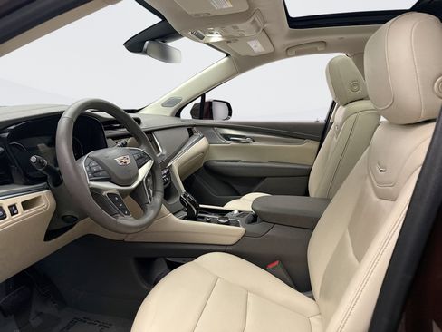 Used 2023 Cadillac XT5 Premium Luxury AWD/4WD image 10