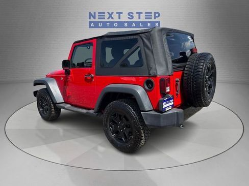 Used 2017 Jeep Wrangler Sport AWD/4WD image 5