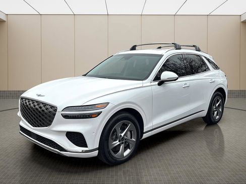 Certified 2026 Genesis GV70 2.5T Advanced image 1