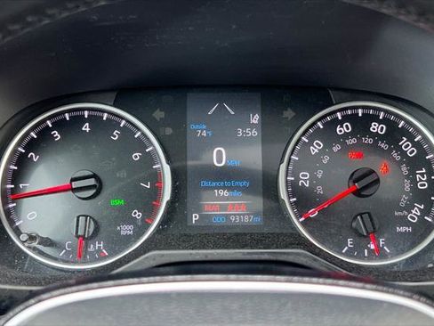Certified 2021 Toyota RAV4 XLE Premium FWD image 28