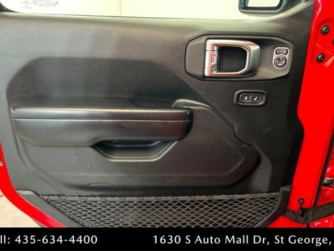 Used 2021 Jeep Wrangler Unlimited Sport AWD/4WD image 14