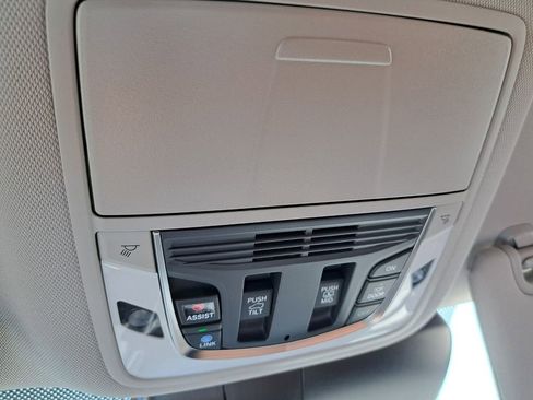 New 2025 Acura RDX w/ Technology Package image 18