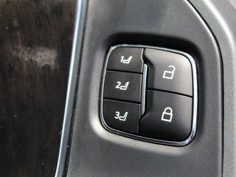 Certified 2023 Ford F250 Lariat image 22