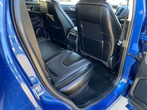 Used 2022 Ford Edge Titanium w/ Equipment Group 301A image 15