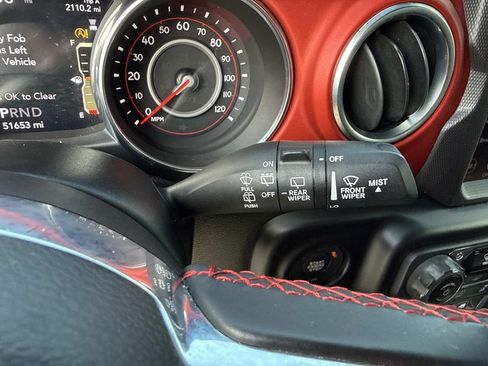 Used 2020 Jeep Wrangler Unlimited Rubicon AWD/4WD image 37