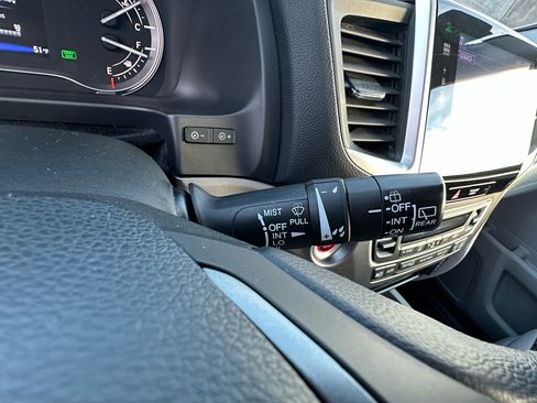 Used 2016 Honda Pilot EX-L image 19