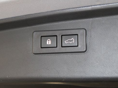 Used 2023 Subaru Outback Limited image 15